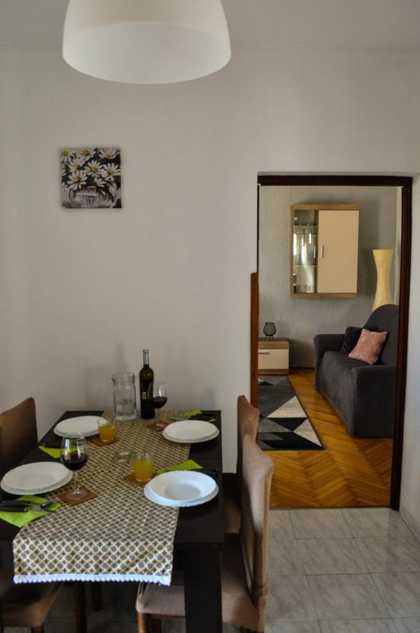 Apartman Anita บูเซต ภายนอก รูปภาพ